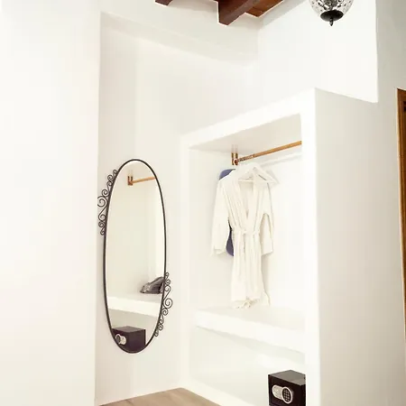 Era Veneziana * Naxos City